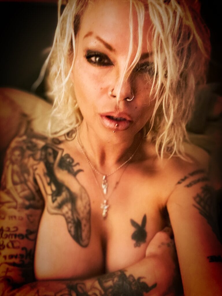 Delta white - deltawhitexxx - Greek OnlyFans