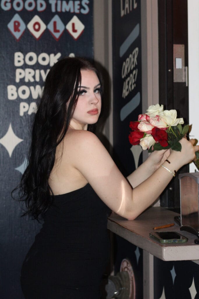 Em<3 - emilynicole - Greek OnlyFans