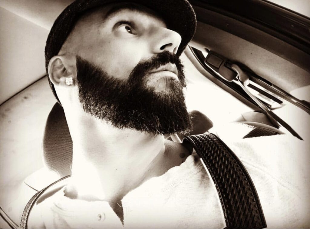 THE OFFICIAL GAY GUY - theofficialgayguy - Greek OnlyFans